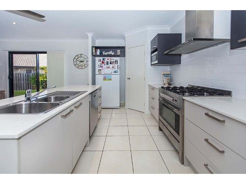 Augustine Heights QLD 4300