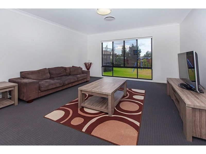 Augustine Heights QLD 4300