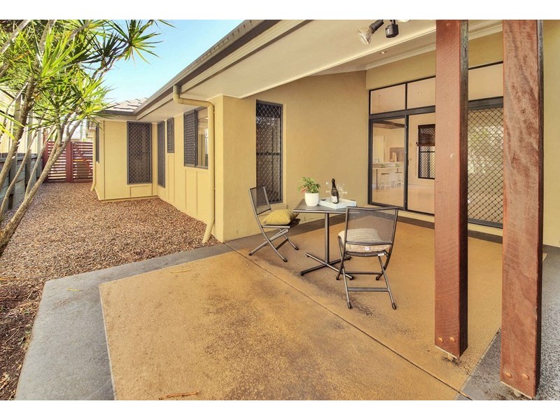 16 Ash Avenue, Springfield Lakes QLD 4300