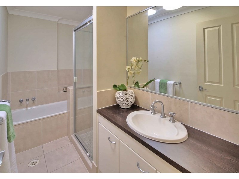 16 Ash Avenue, Springfield Lakes QLD 4300