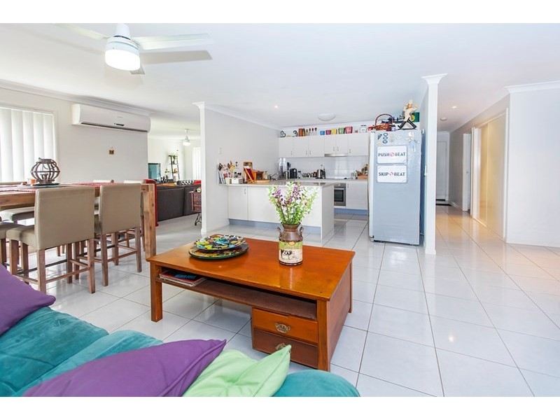 5 Sky Court, Springfield QLD 4300