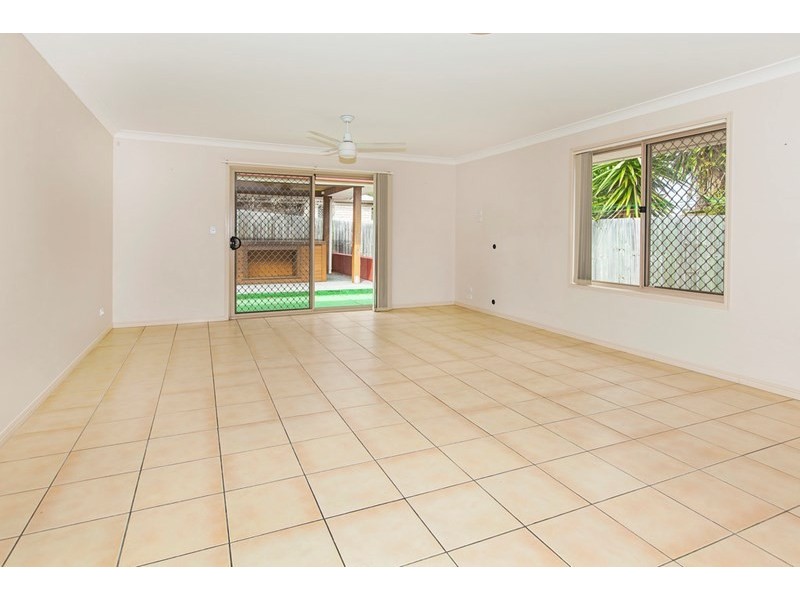 6 Apollo Place, Springfield Lakes QLD 4300