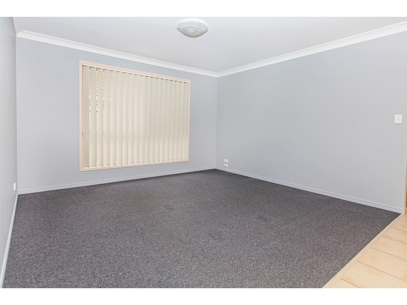 6 Apollo Place, Springfield Lakes QLD 4300