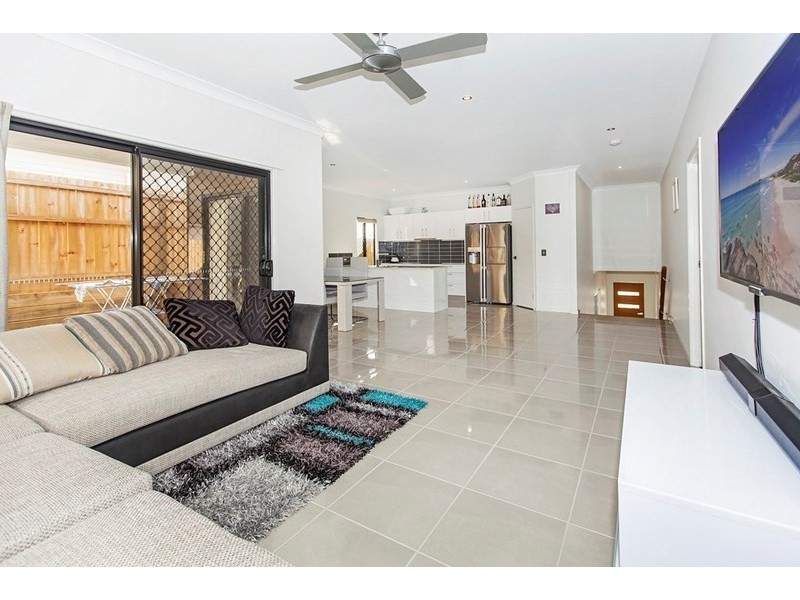 12 McGregor Place, Springfield Lakes QLD 4300
