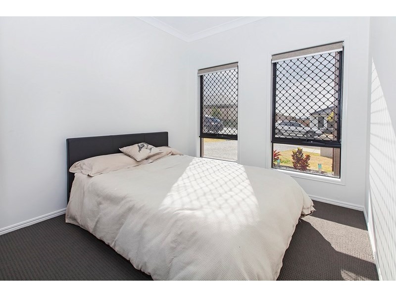 12 McGregor Place, Springfield Lakes QLD 4300
