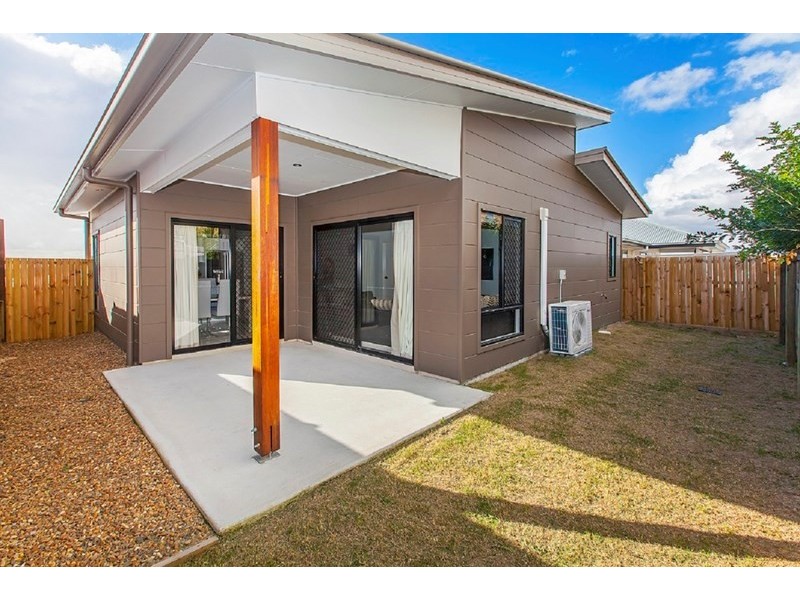 12 McGregor Place, Springfield Lakes QLD 4300