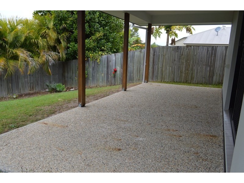226 Lakeside Avenue, Springfield Lakes QLD 4300