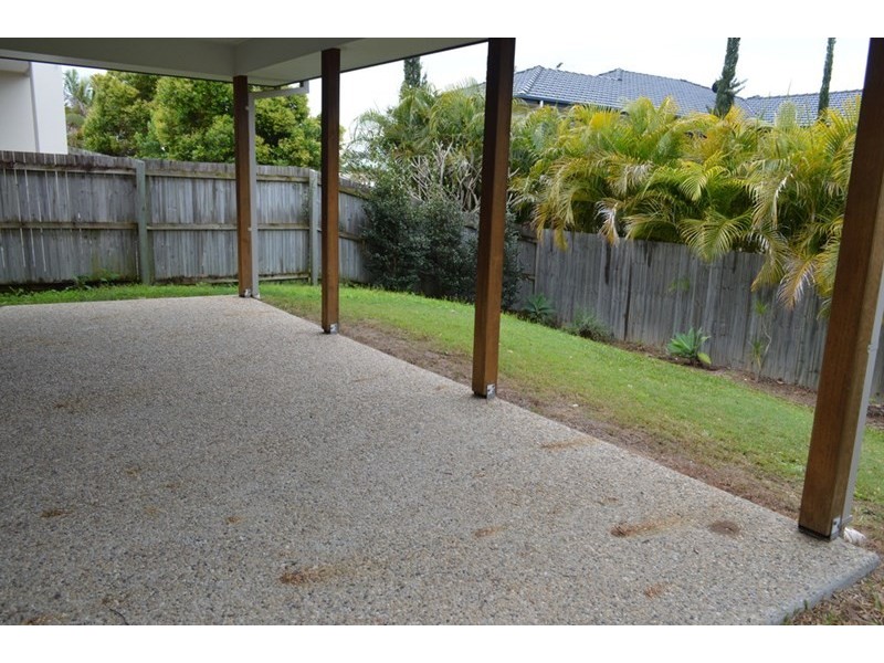 226 Lakeside Avenue, Springfield Lakes QLD 4300