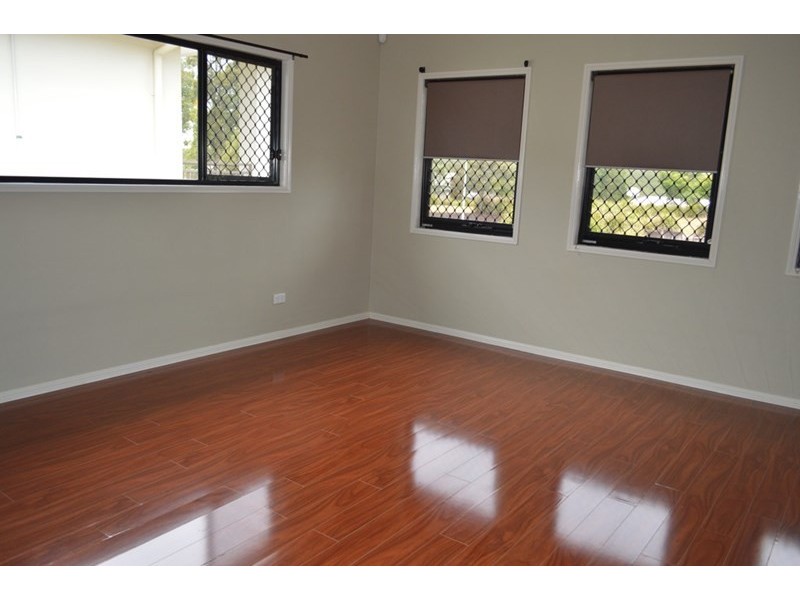 226 Lakeside Avenue, Springfield Lakes QLD 4300