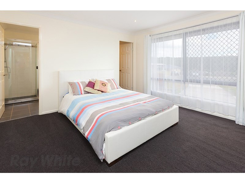 15 Greenview Court, Springfield QLD 4300