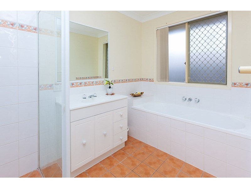 9 Pharoah Street, Camira QLD 4300
