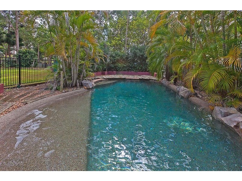 2 Carnation Close, Springfield QLD 4300