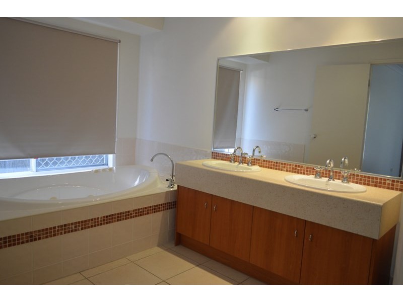 58 Coventina Crescent, Springfield Lakes QLD 4300
