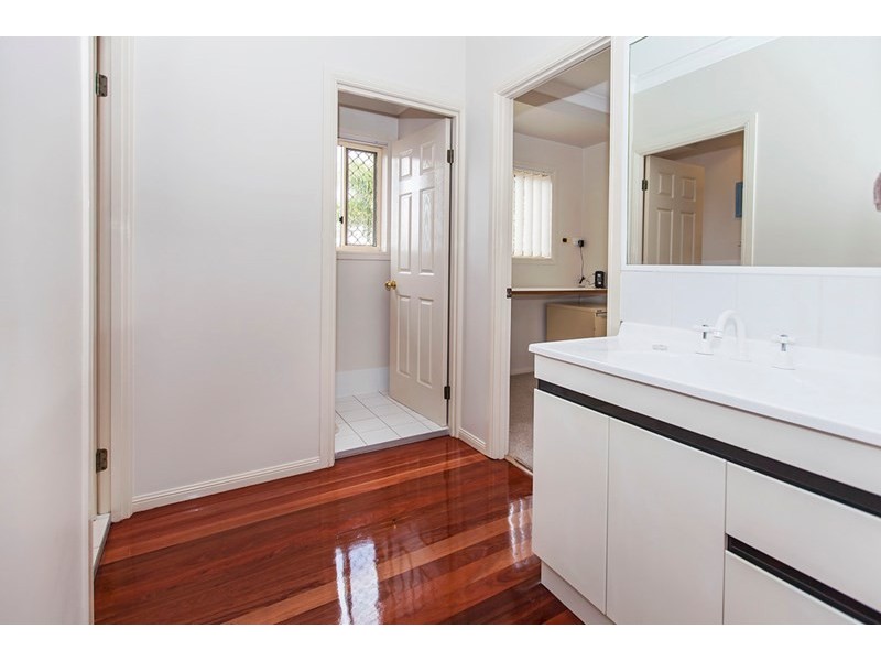 27 Highridge Road, Springfield QLD 4300