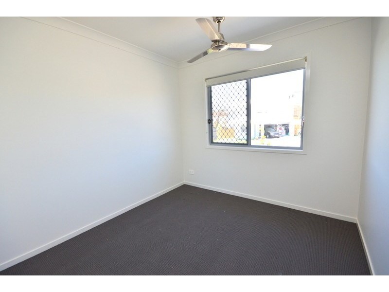 72 Parkland Drive, Springfield Lakes QLD 4300