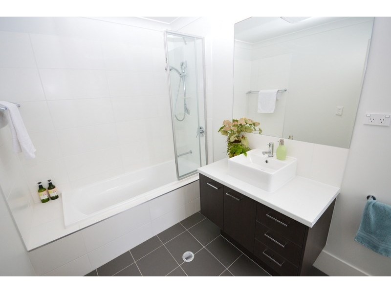 27 Tall Wood Court, Brookwater QLD 4300