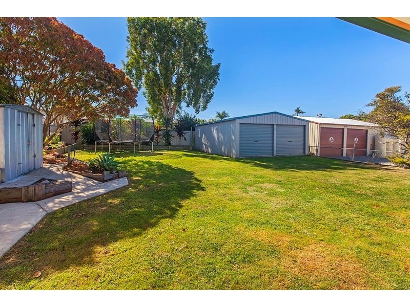 24 Phyllis Street, Eastern Heights QLD 4305