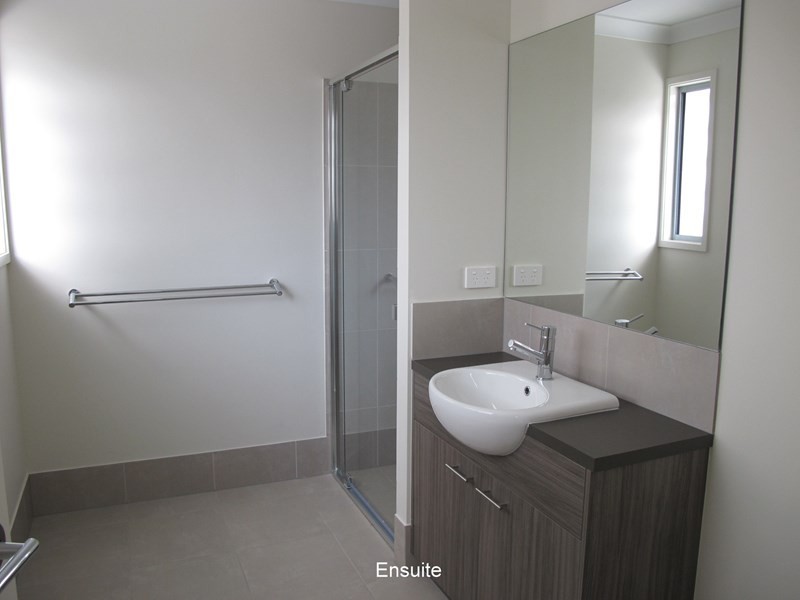 Unit 3, 4 Tea Trees Avenue, Springfield Lakes QLD 4300