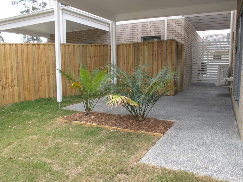 Unit 3, 4 Tea Trees Avenue, Springfield Lakes QLD 4300