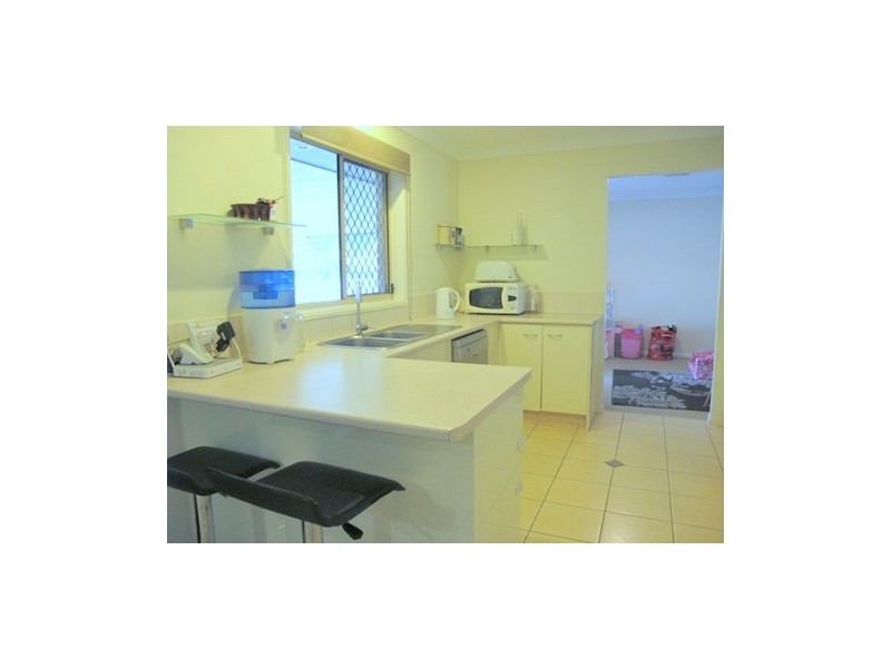 15 Scenic Crescent, Springfield QLD 4300