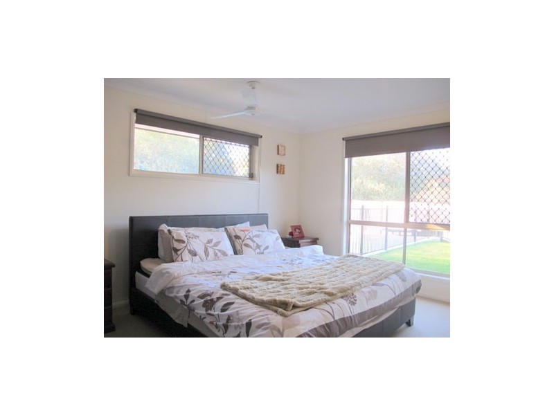 15 Scenic Crescent, Springfield QLD 4300