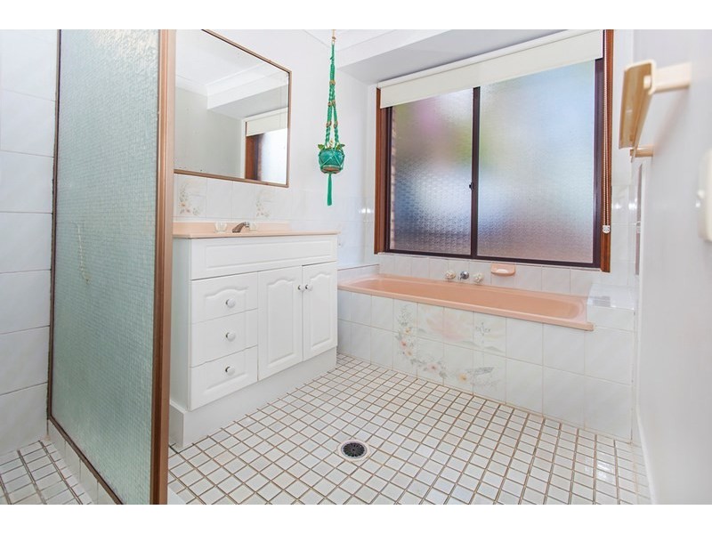 24 Pilny Street, Camira QLD 4300