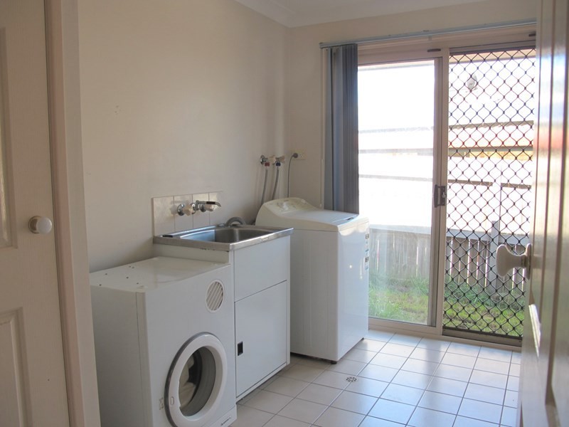4 Cockatiel Place, Springfield QLD 4300