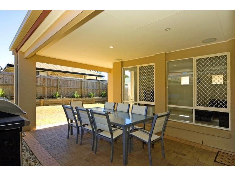 9 Jupiter Street, Springfield Lakes QLD 4300