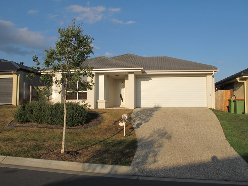 59 Valentine Circuit, Augustine Heights QLD 4300