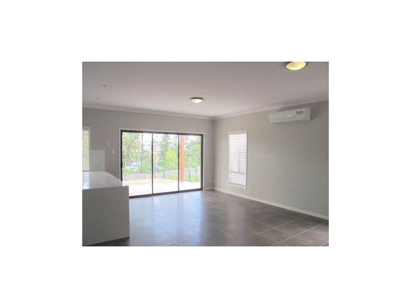 58 Aspect Terrace, Springfield Lakes QLD 4300
