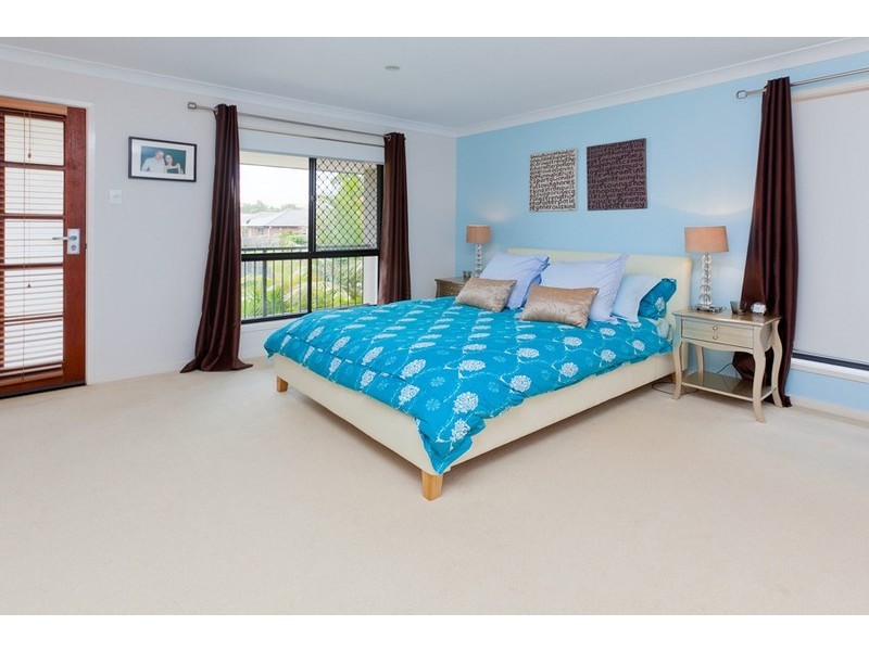 6 Fort Close, Springfield Lakes QLD 4300