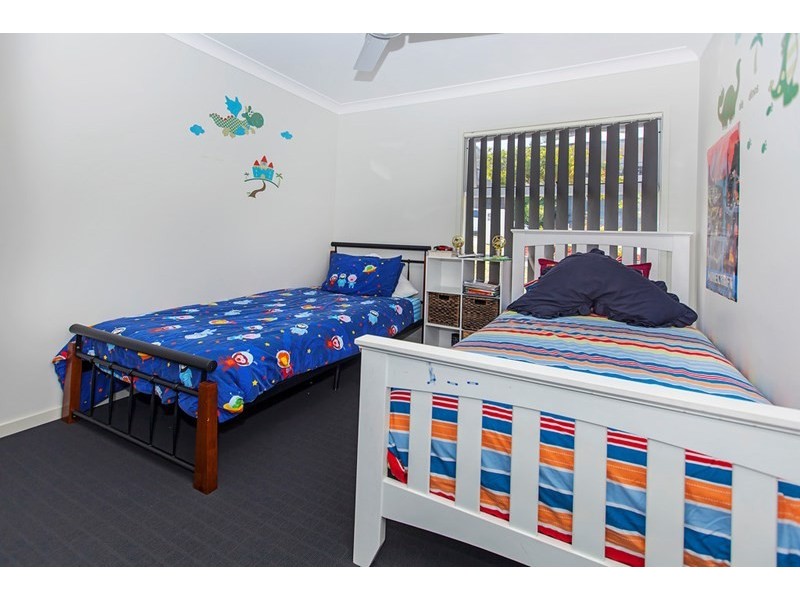 27 Laguna Crescent, Springfield Lakes QLD 4300