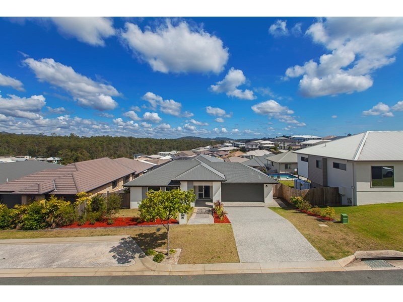 27 Laguna Crescent, Springfield Lakes QLD 4300