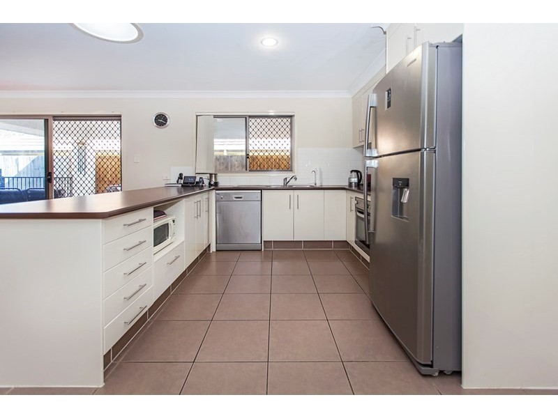 38 Emerald Crescent, Springfield QLD 4300