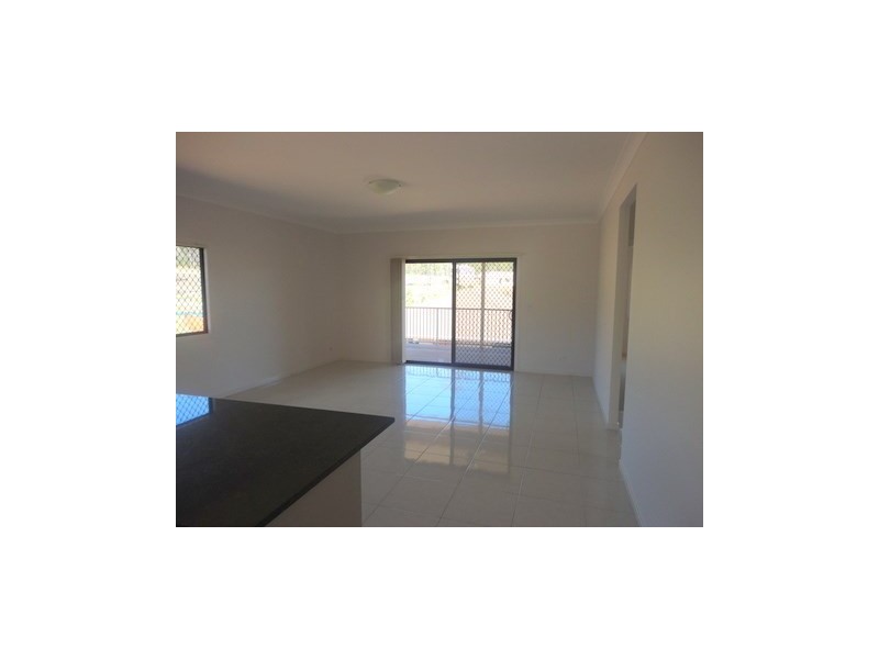 28 Caraway Street, Springfield Lakes QLD 4300