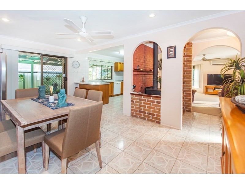 34 Bluegum Drive, Camira QLD 4300