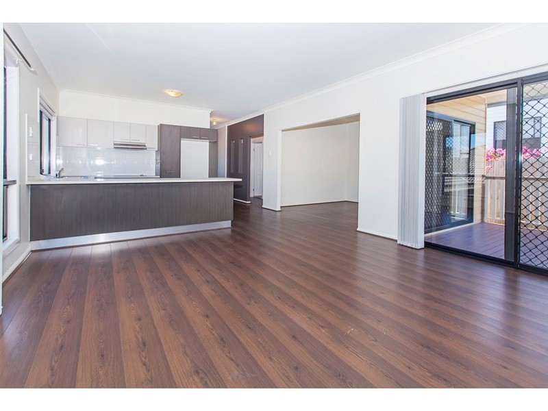 7 Park Edge Drive, Springfield Lakes QLD 4300