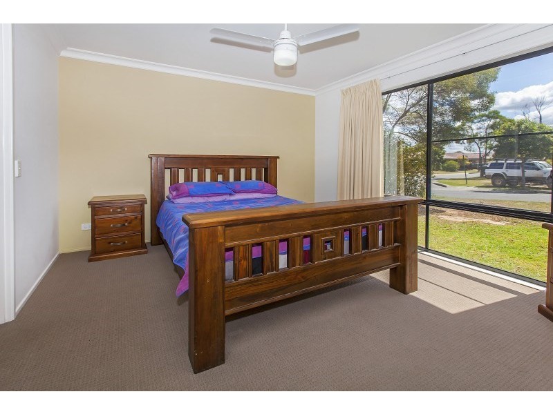 8 Bidford Street, Springfield QLD 4300