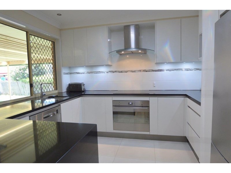 12 Ivy Street, Springfield QLD 4300
