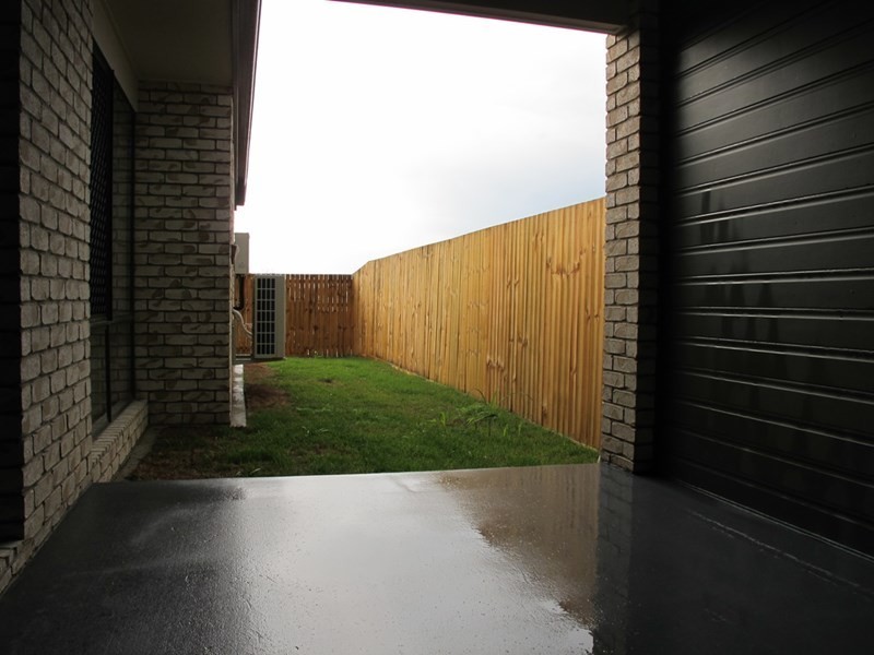 Unit 1, 83 Fernbrook Boulevard, Redbank Plains QLD 4301