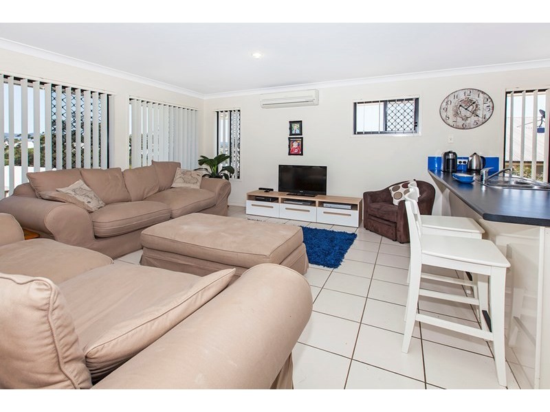 70 Opossum Circuit, Springfield Lakes QLD 4300