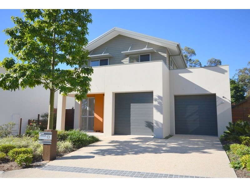 13 Spyglass Lane, Brookwater QLD 4300
