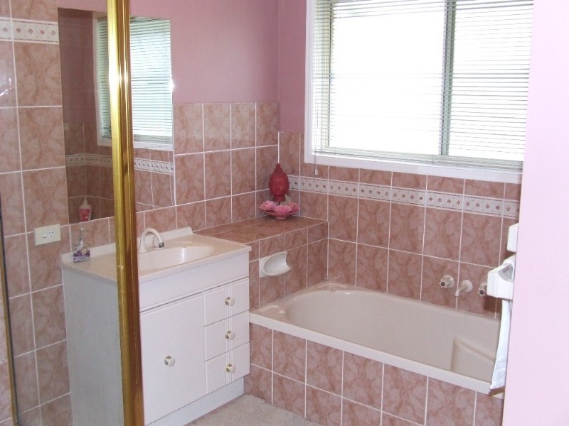 Redbank Plains QLD 4301