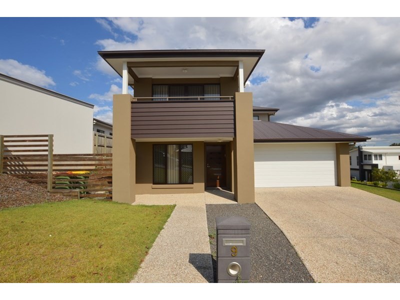 9 Lakeview Place, Springfield Lakes QLD 4300