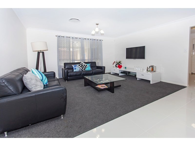 11 Millwood Terrace, Springfield QLD 4300