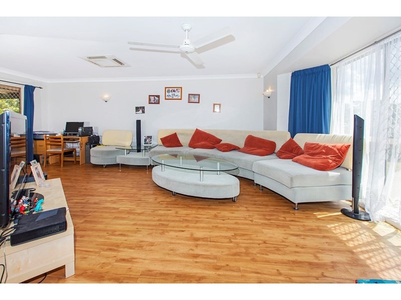 48 Ravenswood Lane, Springfield QLD 4300