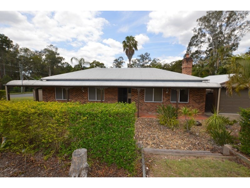 2 Barbara Street, Camira QLD 4300