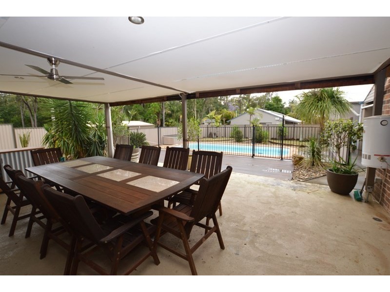 2 Barbara Street, Camira QLD 4300