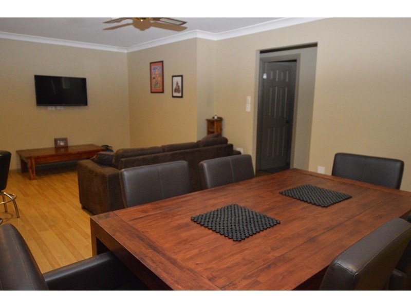 2 Barbara Street, Camira QLD 4300