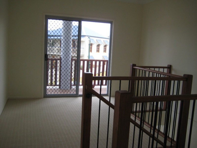 Springfield Lakes QLD 4300